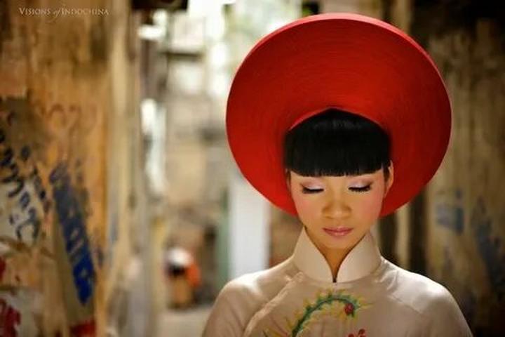 Các nhà khoa học phân tích - Cảm hứng video marketing từ Hotspot Matrix